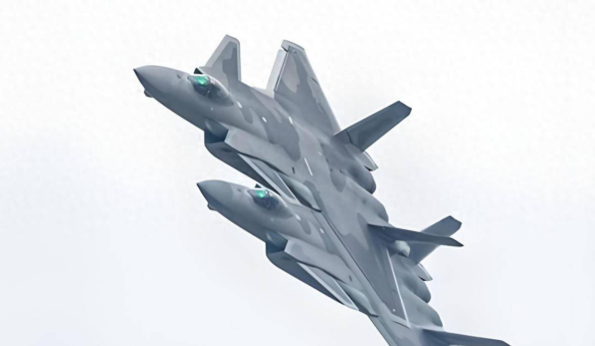 皇冠信用盘怎么开户
_西方震惊！中国空军崛起！飞行员付出巨大：年训超200小时皇冠信用盘怎么开户
，是美国军队近两倍