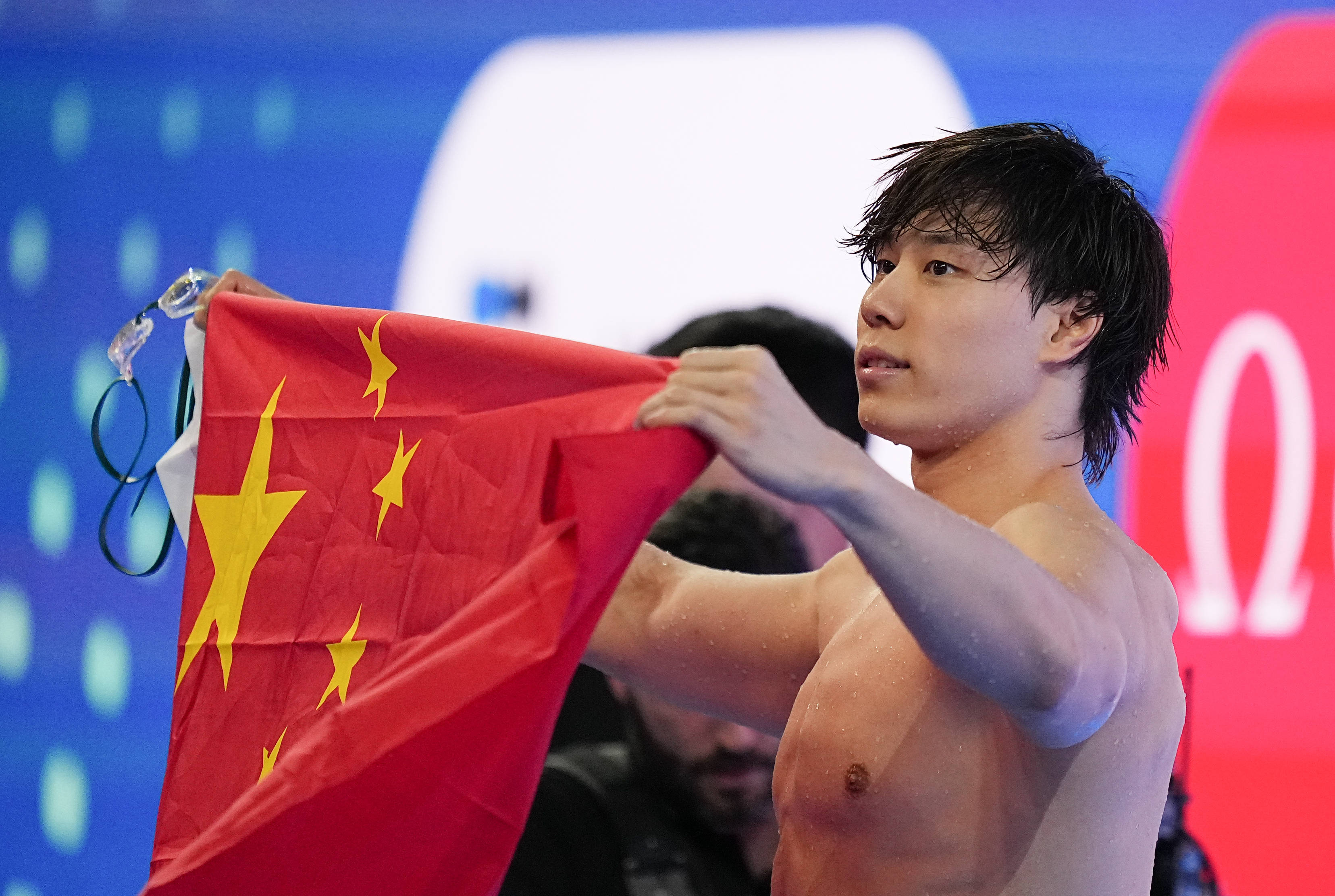 皇冠足球平台在哪里注册
_（游泳世锦赛）游泳——男子100米蛙泳：覃海洋夺冠